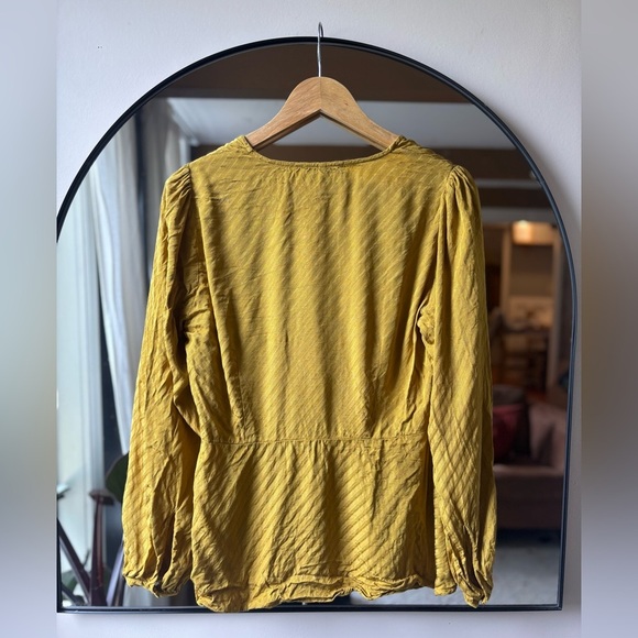 ANTHROPOLOGIE JUST FEMALE | Magna blouse with side zip | size large - Picture 2 of 5